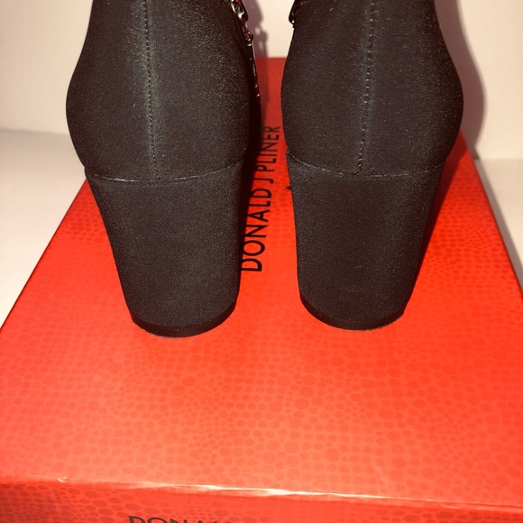 EUC Donald Pliner Boots - Picture 5 of 7